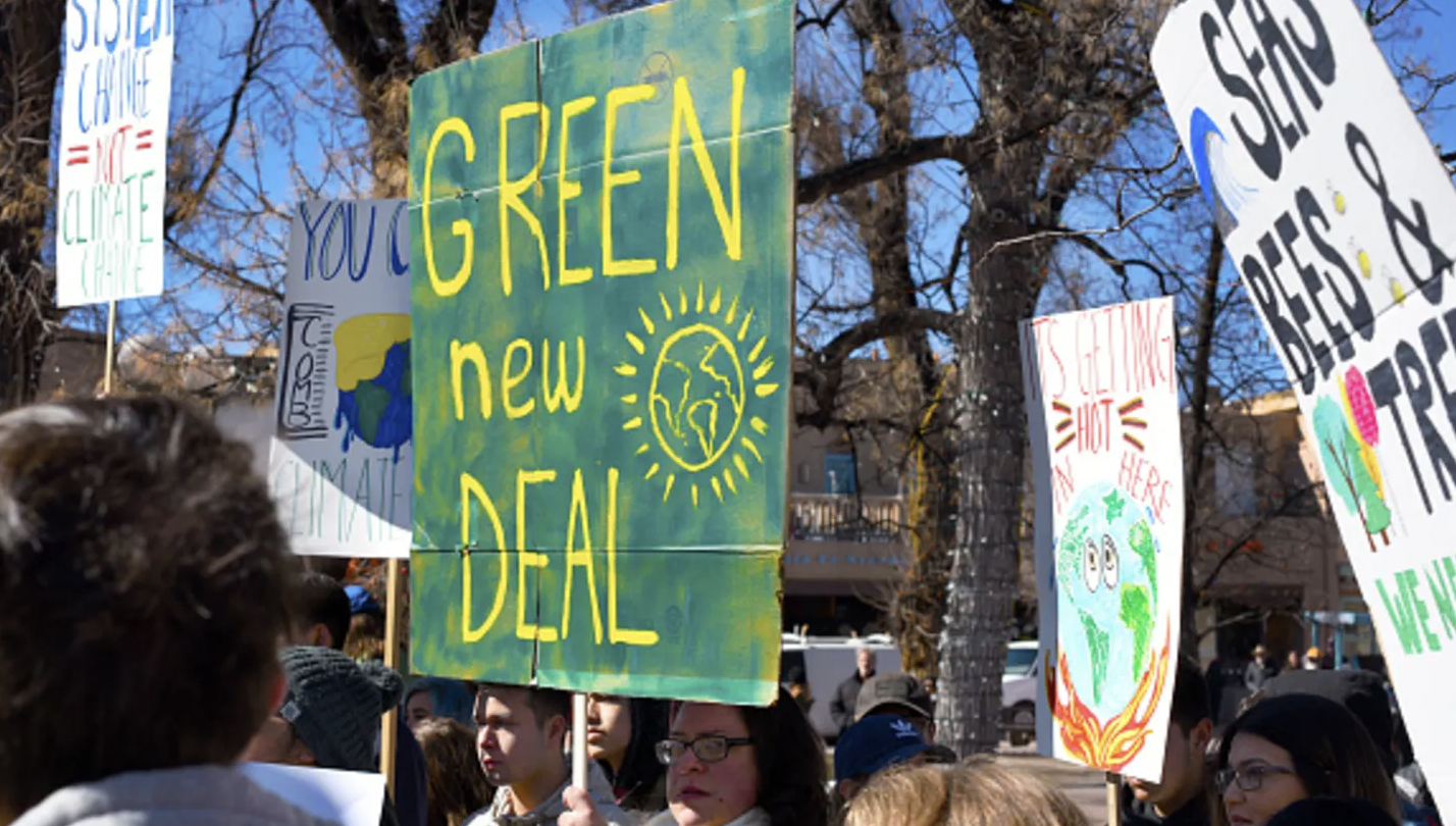 实时｜特朗普就职典礼，上任第一天几件值得关注的大事件